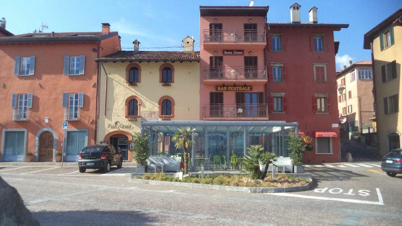 Nuovo Bar Centrale Gravedona Luaran gambar